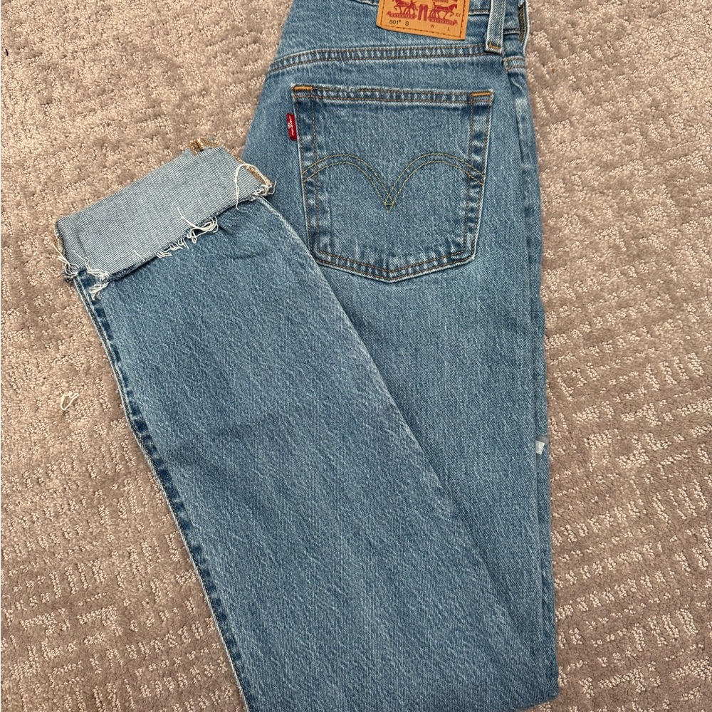 Levi's. NEW WITH TAGS